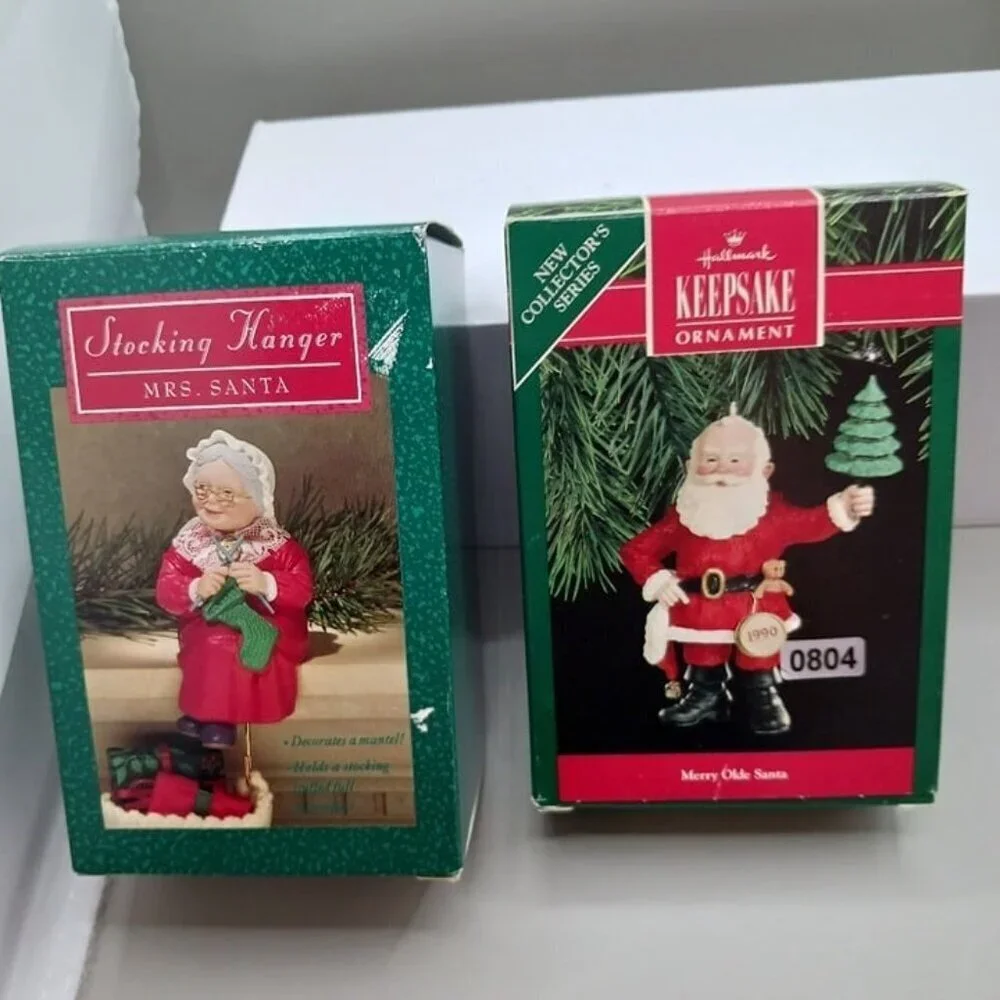 Hallmark keepsake lot of 19 santas clause ornament